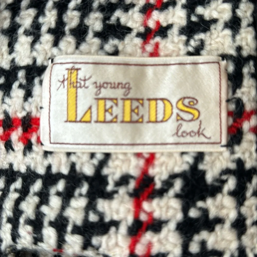 THAT YOUNG LEEDS LOOK Vtg 30’s-60s Houndstooth Wool Jacket Women Coat XS/S Scarf - Picture 8 of 16